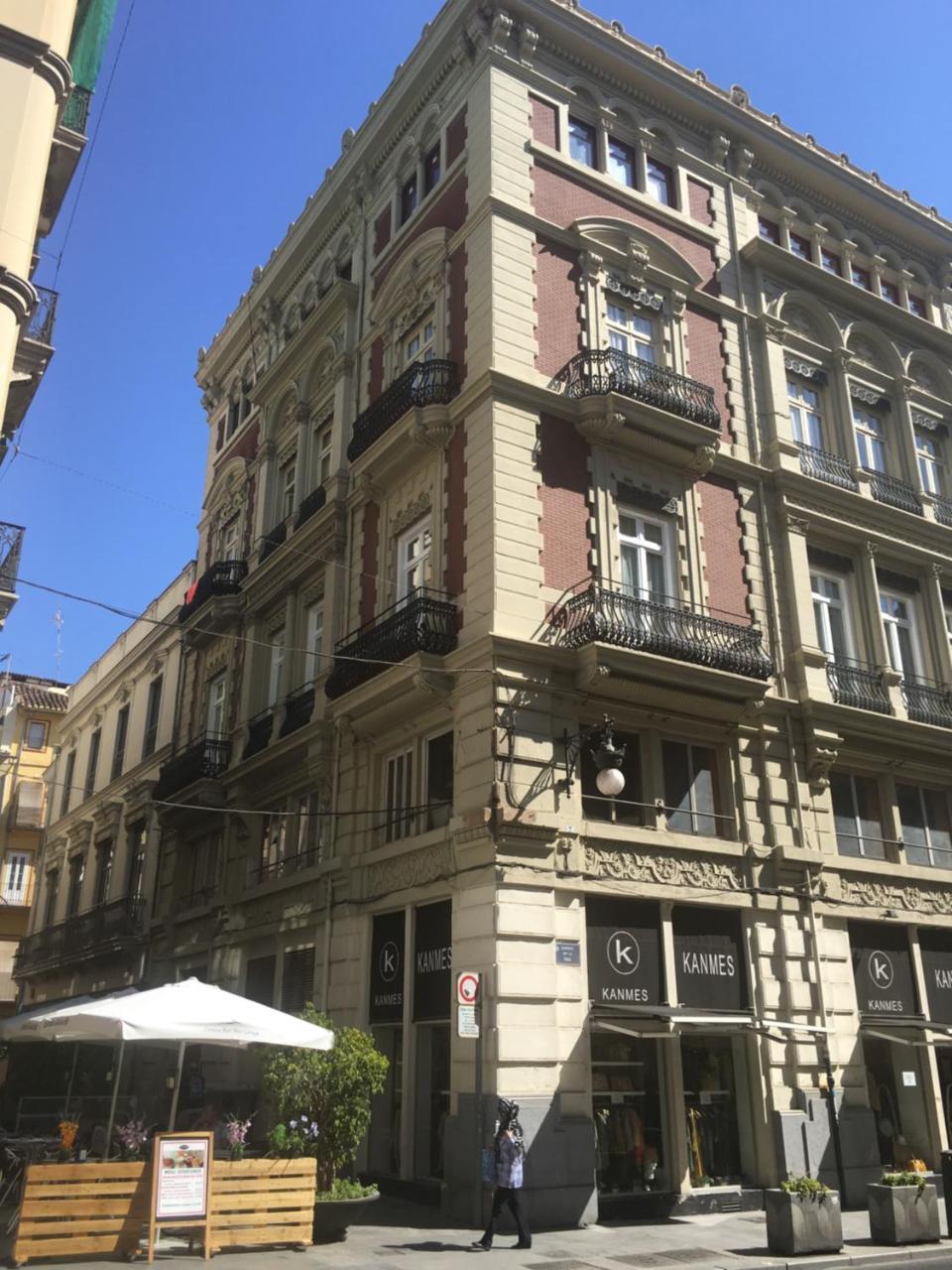 L'Esplai Valencia Bed & Breakfast Exterior photo